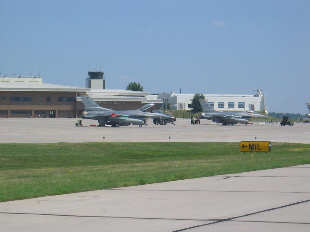Iowa National Guard F-16's