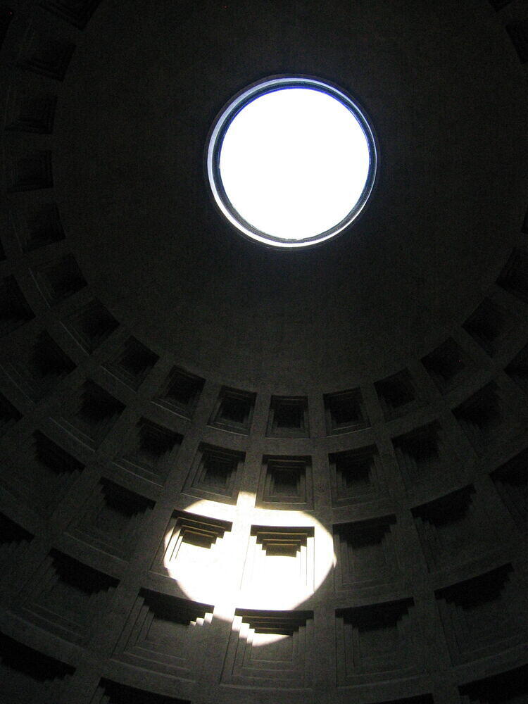 Pantheon Oculus