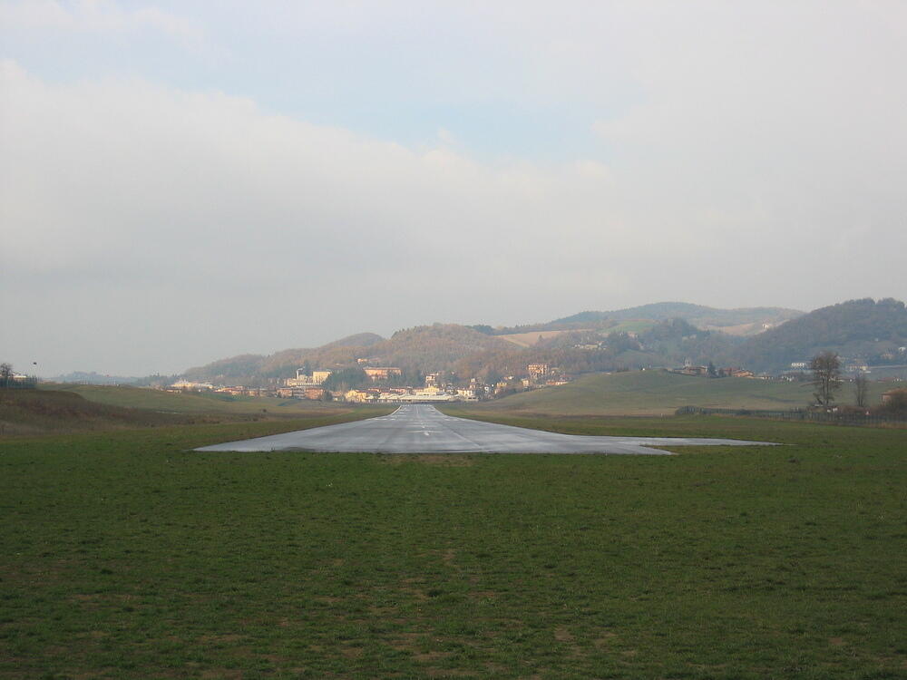 Pavullo nel Frignano Airport
