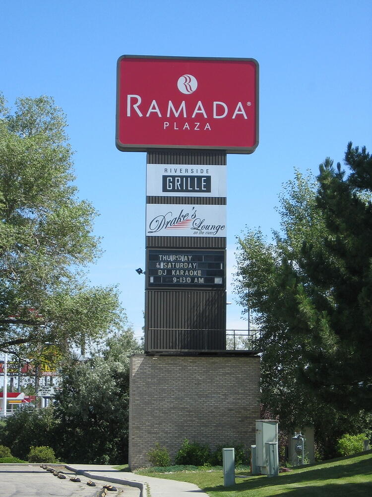 Ramada Plaza
