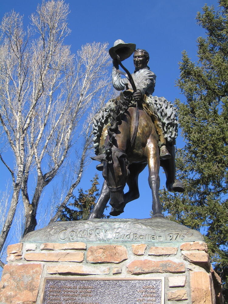 war memorial inexplicably topped by a bronco rider