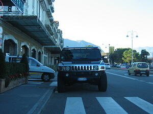 Hummer in Stresa