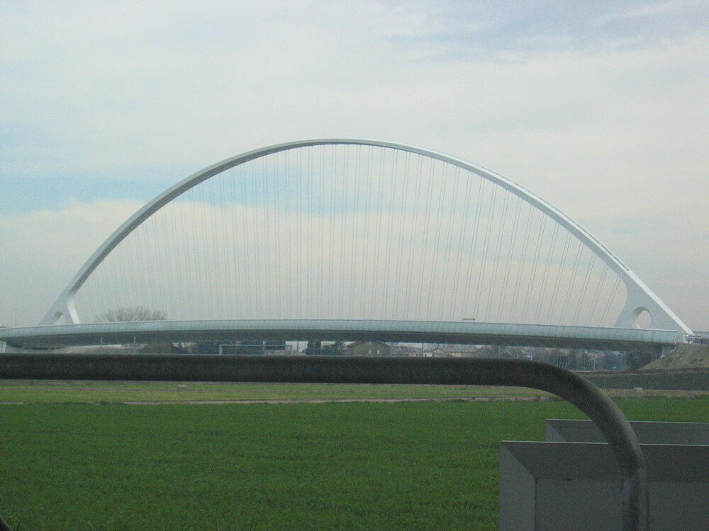 Autostrata Bridge