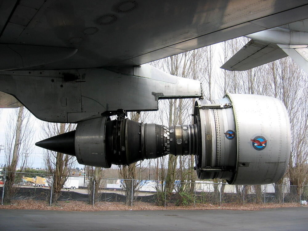 747 Engine