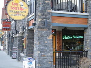 Lou Lou's - Jasper, AB