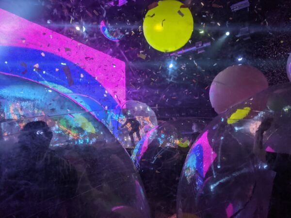 confetti and beach balls
